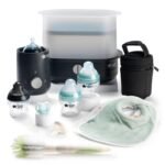 Tommee Tippee Complete Feeding Set. Black/White